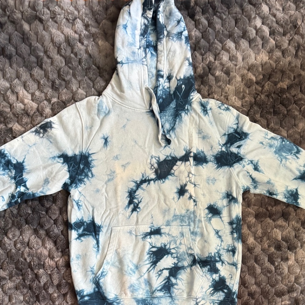 Original Paperbacks Biside Crystals Fleece Sky Blue Tie-Dye Hoodie (Large)